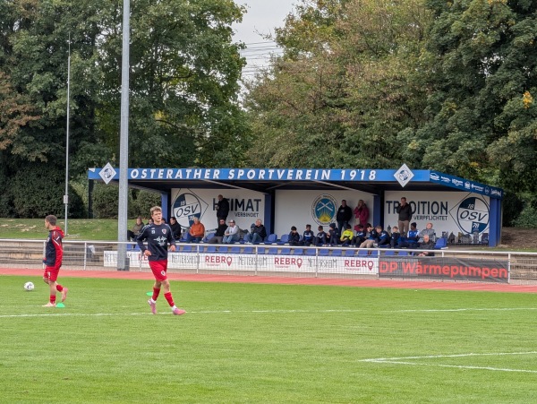 Bezirkssportanlage Krähenacker - Meerbusch-Osterath