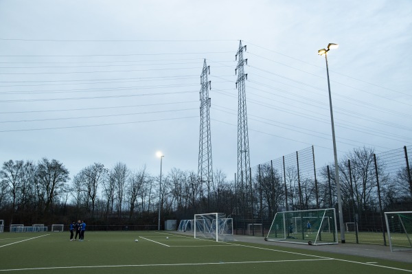 Helmut-Kusserow-Sportanlage - Köln-Pesch