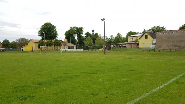 Sportplatz Unterbach - Oberheldrungen