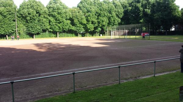 Sportplatz Rotenhäuser Damm (alt) - Hamburg-Wilhelmsburg
