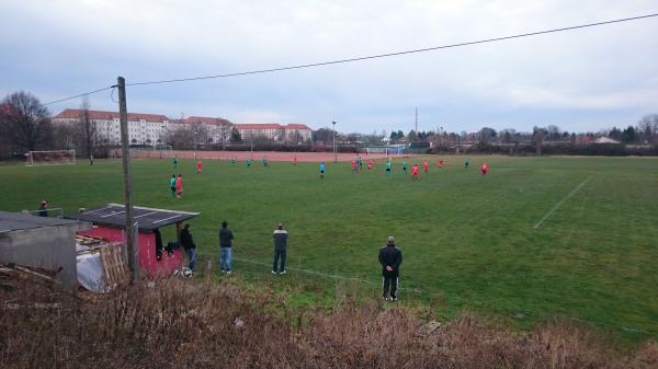 Karl-Enders-Sportpark Platz 2 - Leipzig-Neulindenau