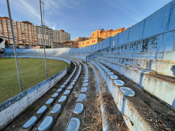 Estadio Román Suárez Puerta - Avilés, AS