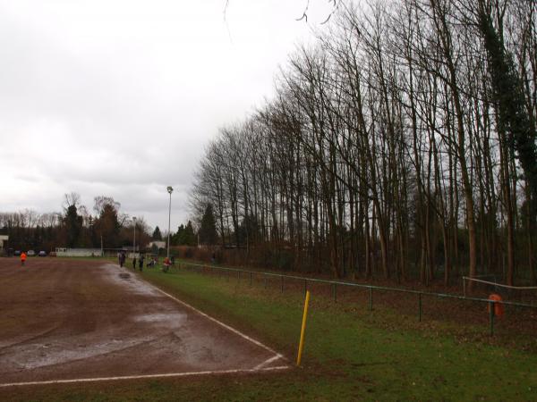 Bezirkssportanlage Ahrstraße I / Vogelwiese Platz 2 - Duisburg-Laar