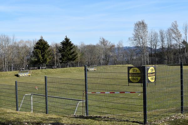 Sportplatz an der Autobahn - Haiger-Allendorf