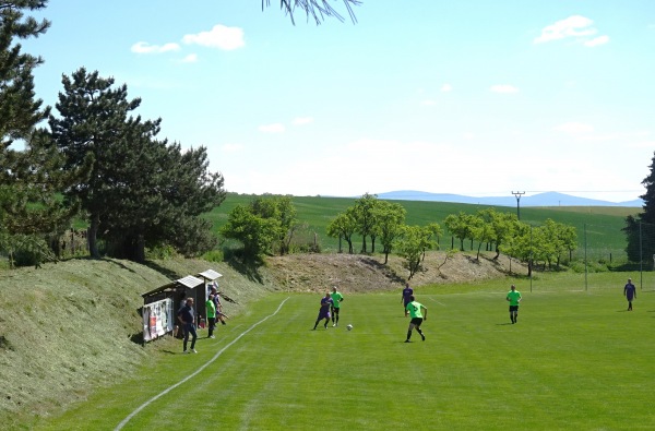 Futbalové ihrisko Rovensko - Rovensko