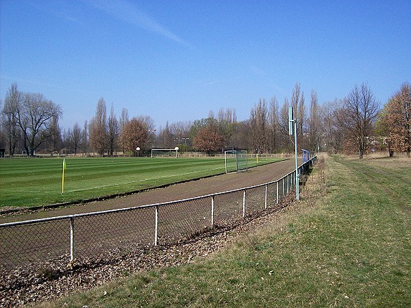 Sportgelände am Betriebsbahnhof - Berlin-Schöneweide