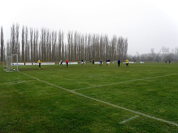 Sportplatz Mannswörth - Mannswörth