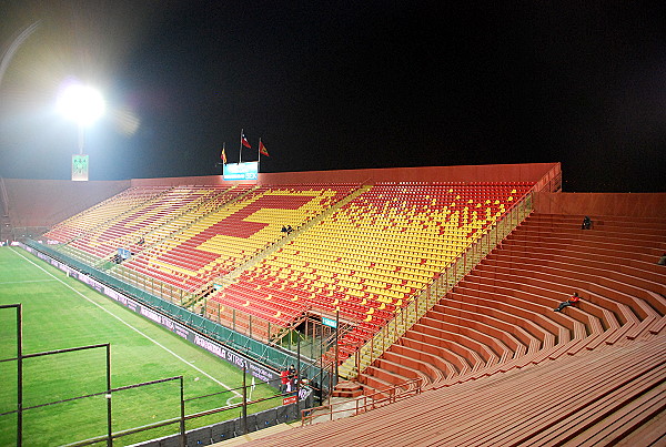 Estadio Santa Laura-Universidad SEK - Santiago de Chile