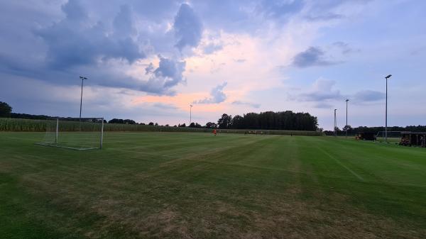 Holtens Sportplatz C - Halvesbostel