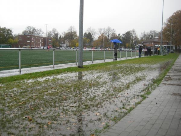 Edmund-Plambeck-Stadion Nebenplatz 1 - Norderstedt-Garstedt