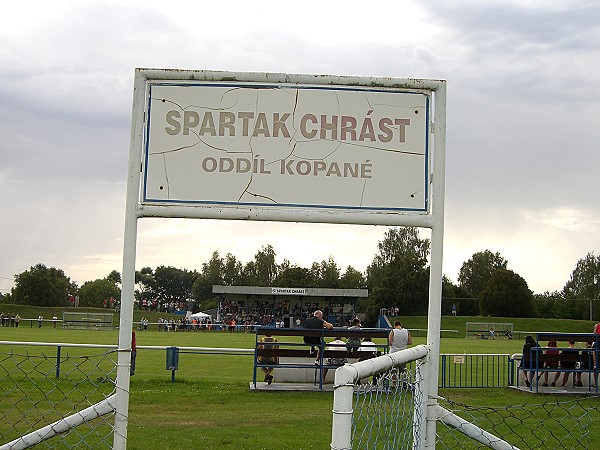 Stadion Spartak Chrást - Chrást