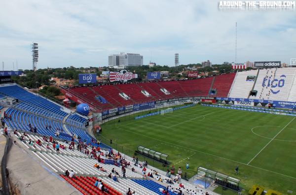 Estadio ueno Defensores del Chaco - Asunción