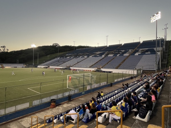 Estadio Nacional de Fútbol - Managua