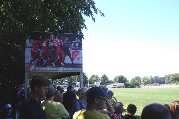 Ösper-Sport-Park - Petershagen/Weser-Maaslingen