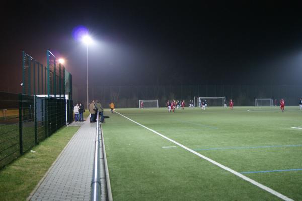 Sportanlage An der Au Platz 2 - Bad Vilbel-Massenheim