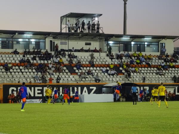 Estadio General Adrián Jara - Luque
