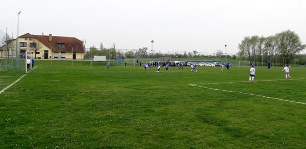 Sportplatz am Kanal 2 - Leuna-Kötschlitz