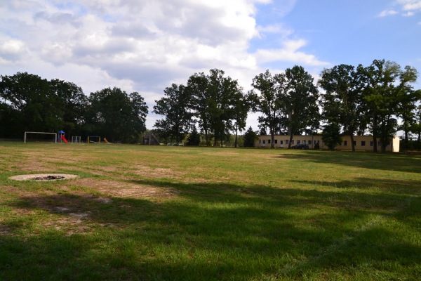Sportplatz Forststraße - Möckern-Schweinitz