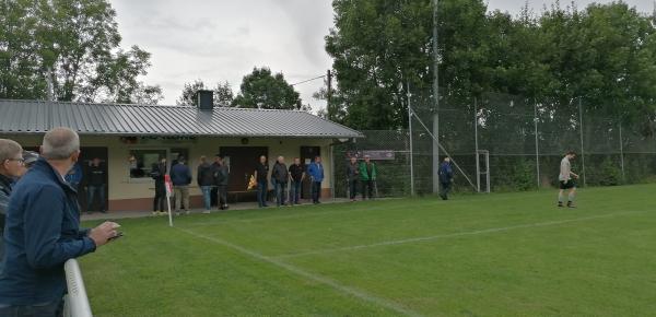 Sportplatz Röhl - Röhl