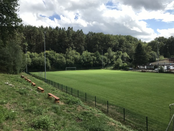 Eichwaldstadion Nebenplatz - Schopp