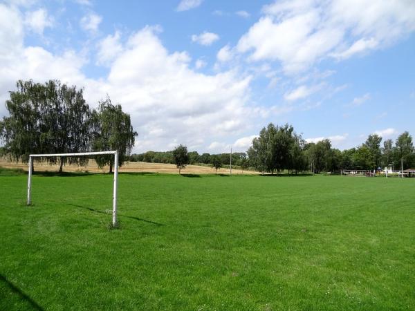 Sportplatz Schützenberg - Seegebiet Mansfelder Land-Dederstedt