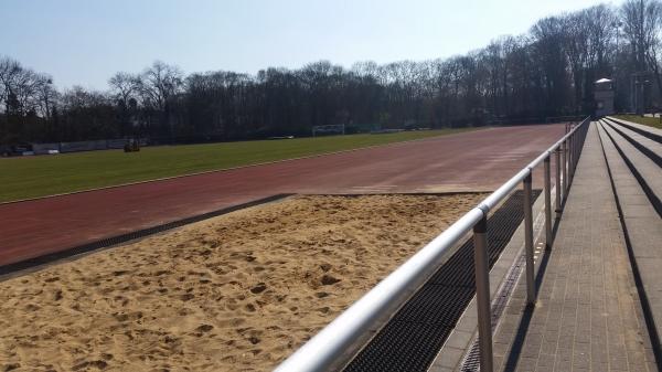TuS-Anlage im Sportpark Höhenberg - Köln-Höhenberg