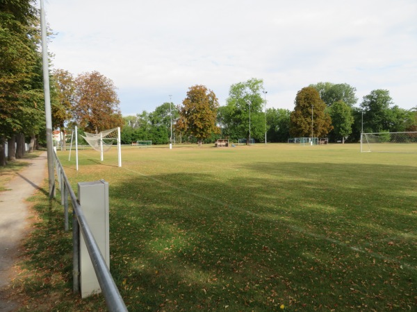 Hegerstadion Nebenplatz 1 - Calbe/Saale