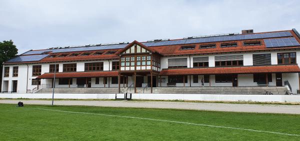 Isar-Wald-Stadion Nebenplatz 1 - Dingolfing