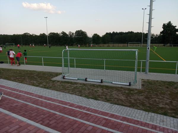 Sportplatz an der Mühlenstraße 2 - Wandlitz-Klosterfelde