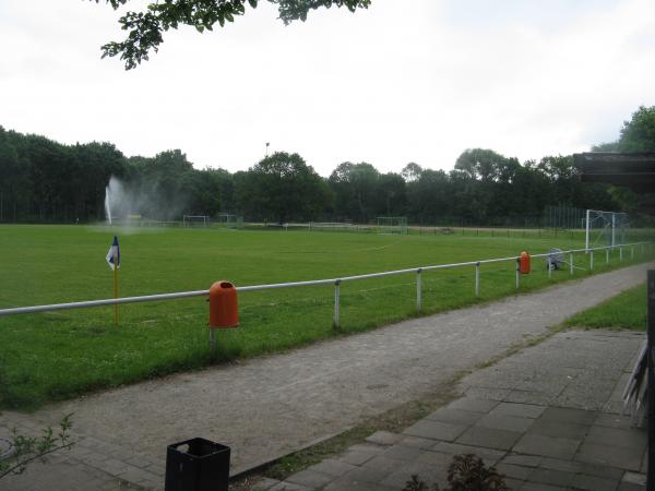 Bezirkssportanlage Mittelfeld - Hannover-Mittelfeld