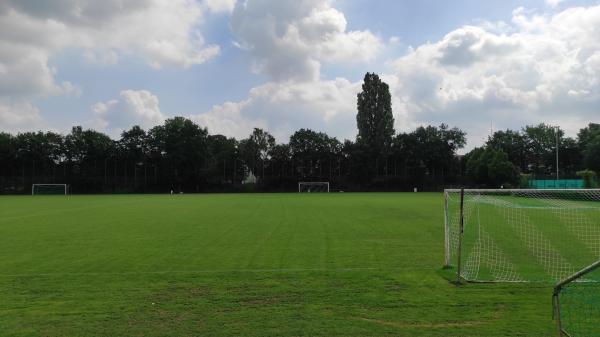 Sportanlage Constantinstraße D-Platz - Hannover-List