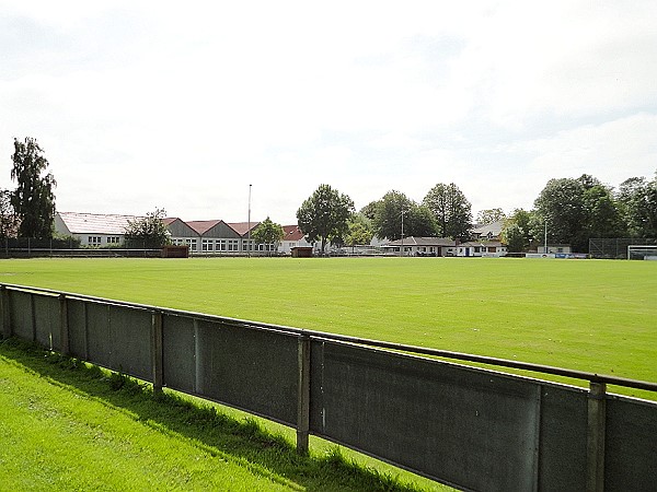 Sportplatz Großer Garten - Friedrichstadt