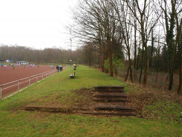 Bezirkssportanlage Vogelwiese - Duisburg-Laar