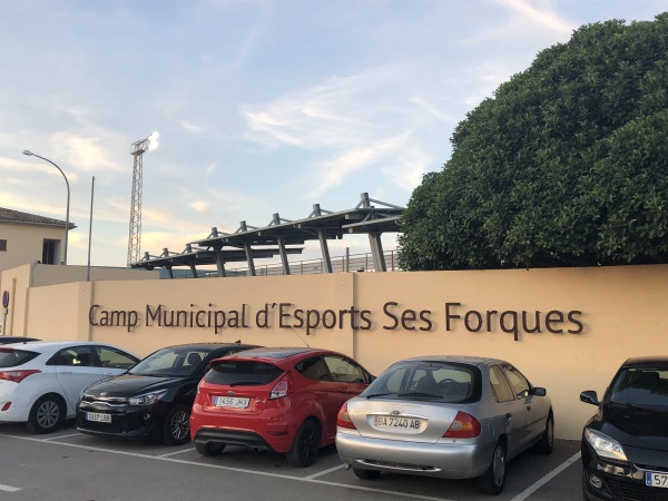 Poliesportiu de Ses Forques - Porreres, Mallorca, IB