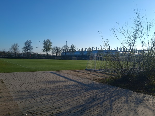 Sportpark Ossenkoppelerhoek veld 05-Oranje N. - Almelo-Ossenkoppelerhoek