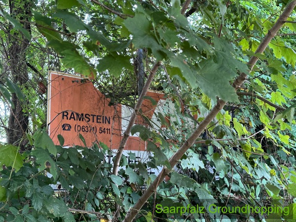 Sportplatz Am Kiefernkopf - Ramstein-Miesenbach