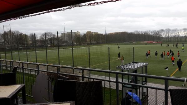 Brucknerstadion Nebenplatz - Köln-Porz-Urbach