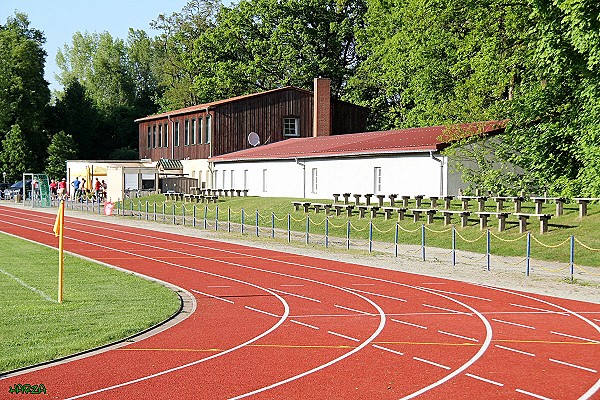 Sportplatz der Jugend - Luckau