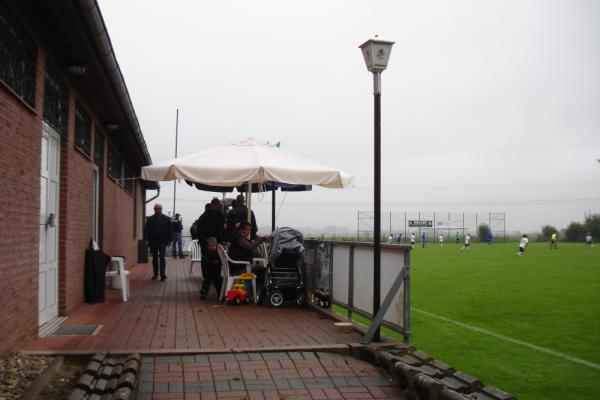 Sportplatz Altfeld - Seelze-Harenberg