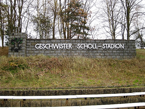 Geschwister-Scholl-Stadion - Klötze