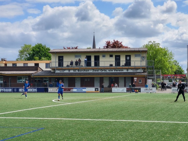 Sportplatz Hessenberg - Borchen-Nordborchen