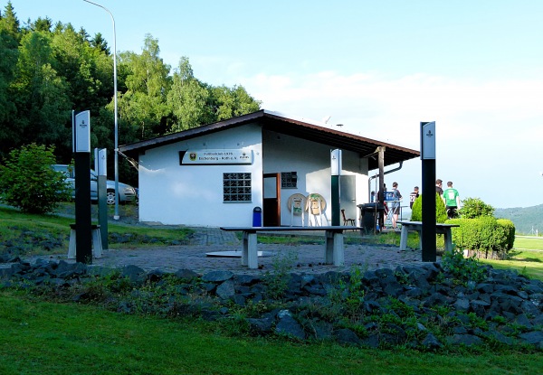 Waldsportplatz - Eschenburg-Roth
