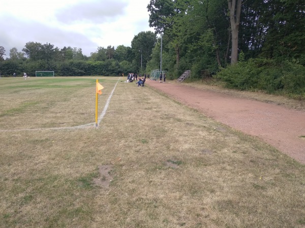 Sportplatz hinterm Kanal - Hille/Westfalen-Hartum