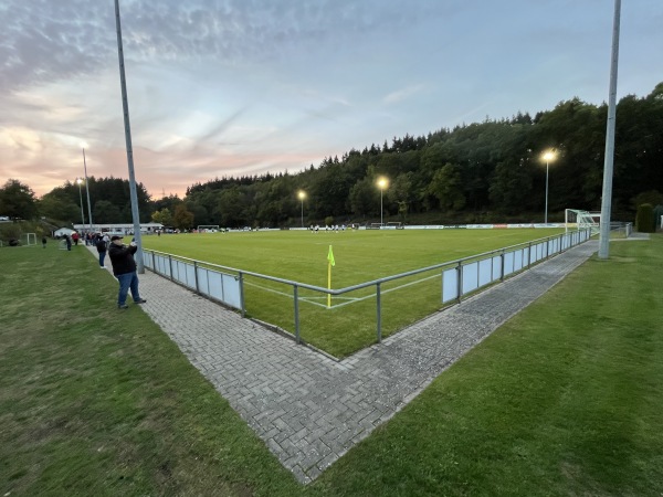 Sportplatz Hüffler - Hüffler