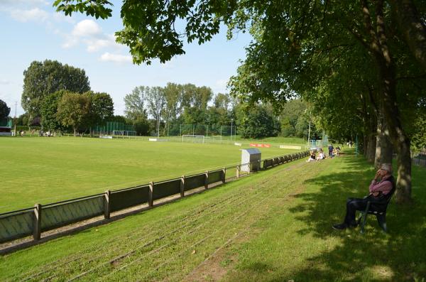 Stadion an der Sandgrube - Karlsruhe-Neureut
