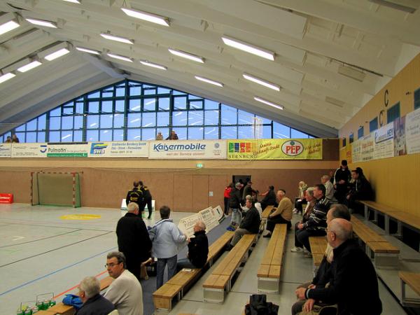 Sporthalle Bruno Hinz - Bernburg/Saale