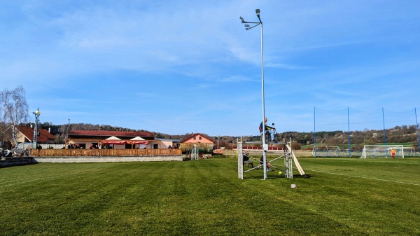 Fotbalové hřiště Mšecké Žehrovice - Mšecké Žehrovice