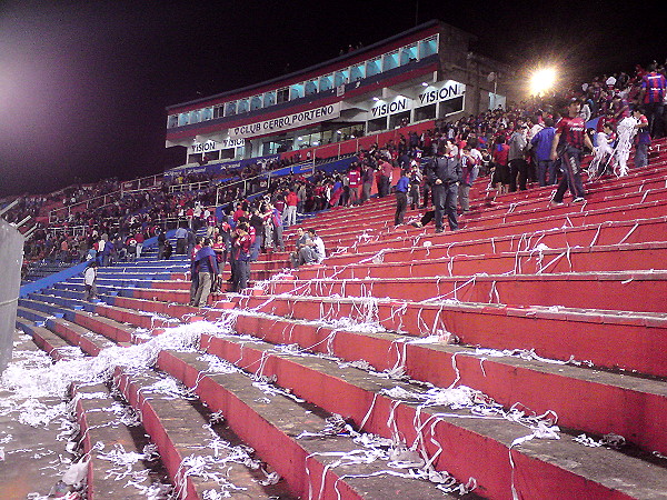 Estadio General Pablo Rojas - Asunción