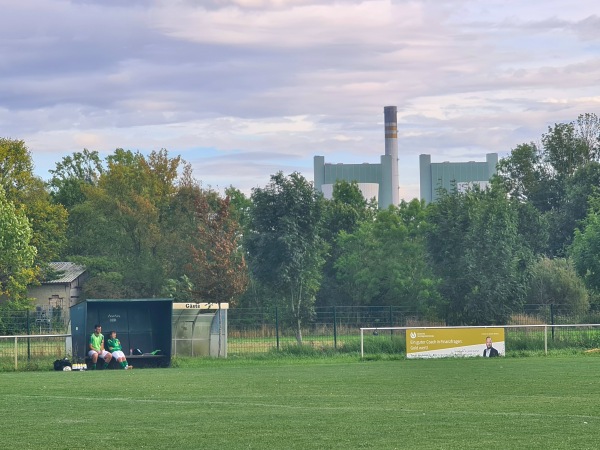 Sportplatz Am Kiessee - Schkopau-Hohenweiden