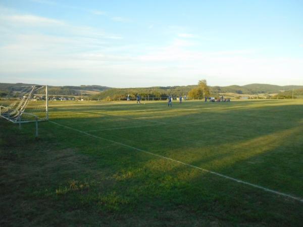 Sportanlage Am Kreuzberg - Ehringshausen-Kölschhausen